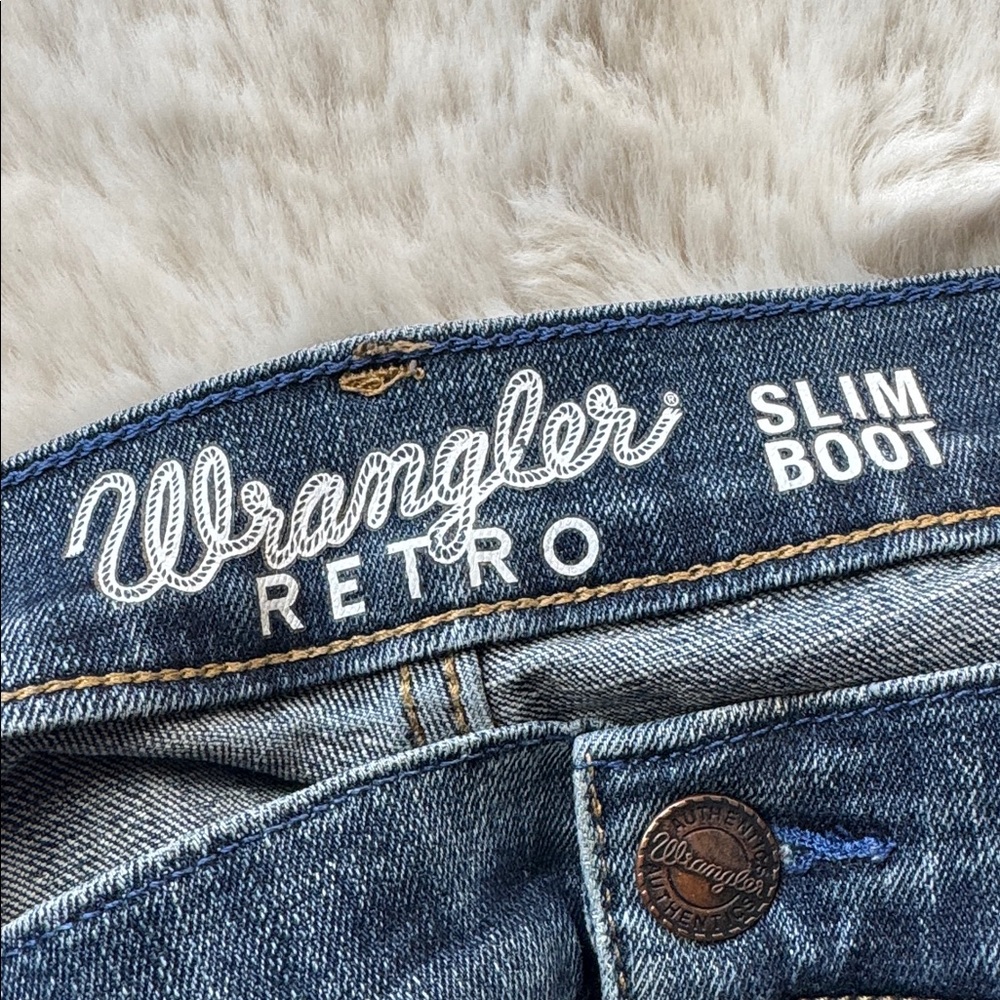 Men’s Wrangler Slim Bootcut Jeans